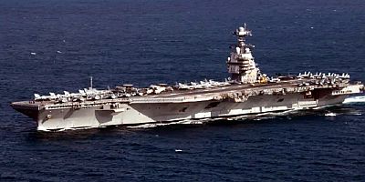 ABD uçak gemisi, Yunanistan hava kuvvetleri ve donanması Akdeniz’de ortak tatbikat yaptı