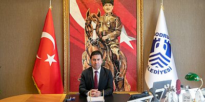 Belediye Başkanı Aras: Atatürk'ün fikirlerini anlama, koruma ve gençlerimize aşılayarak gelecek yarınlarımızı şekillendirmeliyiz.