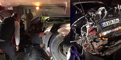 Kazaya müdahale eden polis ve sağlık memuruna otomobil çarptı