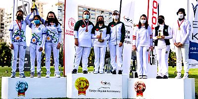 Okçular Türkiye Şampiyonası’ndan 12 madalya ile döndü