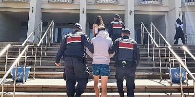 Plajdan cezaevine …12 yıl hapis cezası ile aranan şahıs  Bodrum’da tatil yaparken yakalandı