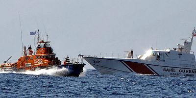 Yunan gemisine Türk Sahil Güvenlik’ten müdahale