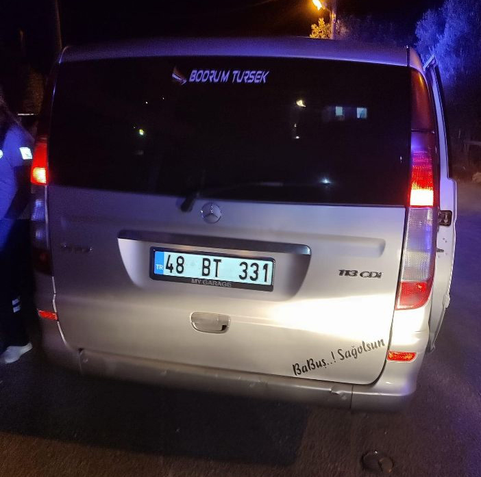 Kızılağaç'ta otomobilin çarptığı motosikletteki iki kaptan ağır yaralandı |  Haberler > GÜNDEM