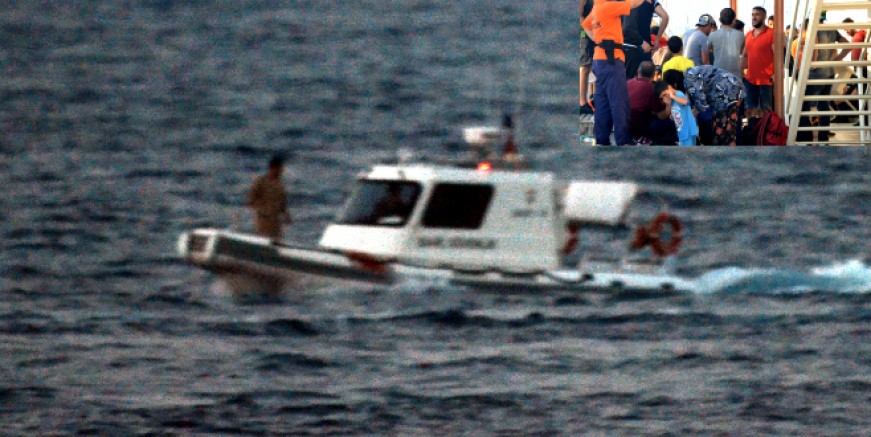 Bodrum açıklarında tekne battı 2 göçmen öldü, 17 göçmen kurtarıldı