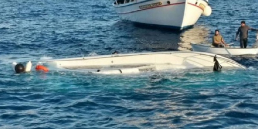 Bodrum İstanköy arasında sürat teknesi battı 2 kişi öldü
