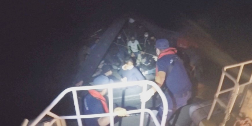 Datça açıklarında 19 göçmen kurtarıldı