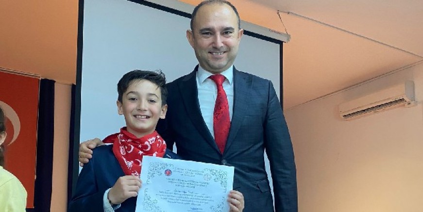 İstiklal Marşı’nı En Güzel Okuma Yarışması yapıldı, Güney  Yağız Atatürk Okulu’nun gururu oldu