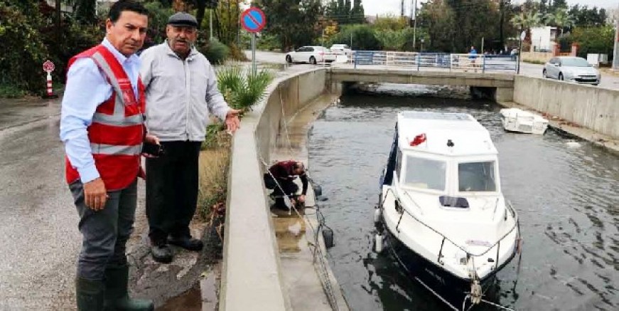 Sağanak yağışlarda Ahmet Aras ve belediye ekipleri alarma geçti