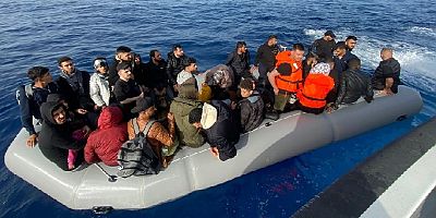 53 göçmen yakalandı,22 göçmen kurtarıldı