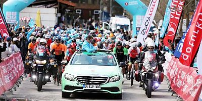 57. Cumhurbaşkanlığı Türkiye Bisiklet Turu’nun Selçuk-Alaçatı etabı başladı