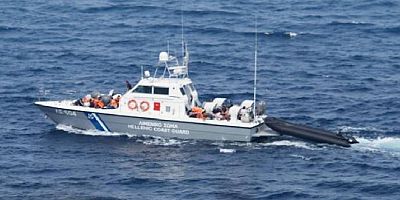 Akdeniz’de  lastik bottaki göçmenlere ateş açıldı