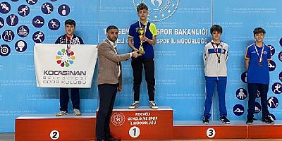 Ali Eren masa tenisinde Türkiye 3. oldu