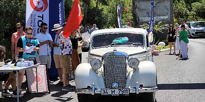 Batı Anadolu Klasik Otomobil Yarışları cennet Gökova’da başladı