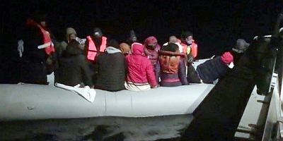 Bodrum açıklarında sürüklenen 19 göçmen kurtarıldı
