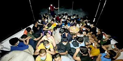 Bodrum açıklarındaki yelkenli teknede 63 göçmen 2 organizatör yakalandı