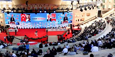 CHP lideri Kılıçdaroğlu 37. Olağan Kurultay’da ‘İktidar Manifestosu’nu açıklıyor