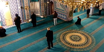 Cuma namazı nasıl kılınacak ? Bodrum’da Cuma namazı kılınacak camilerin listesi…