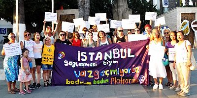 Düdüklerle alkışlarla İstanbul Sözleşmesi eylemi