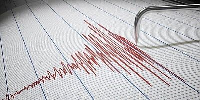 Ege bölgesinde 24 saatte 113 deprem. Datça 5.3 ile sallandı