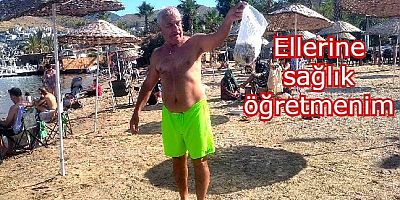 Emekli öğretmenin temizlik aşkı, 21 yıldır plaj plaj dolaşıp izmarit topluyor