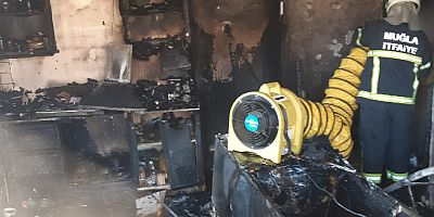 Evde çıkan yangında bir kişi yaşamını yitirdi