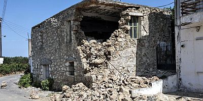 Girit Adası'nda ard arda depremler