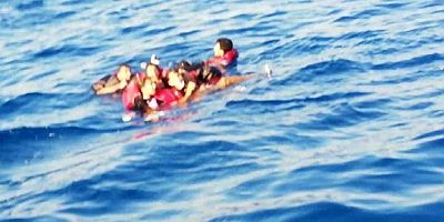 Göçmen teknesi battı, 20 ölü