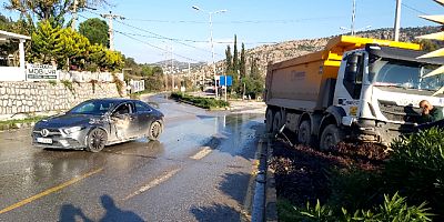 Gündoğan kavşağında korkutan kaza ,kamyon ile otomobil çarpıştı
