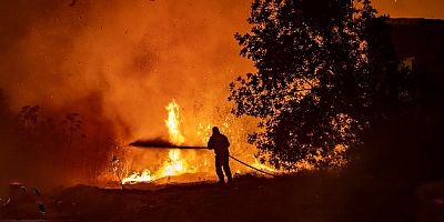 Güney Kıbrıs alev alev yanıyor, 4 kişi öldü, 7 köy boşaltıldı