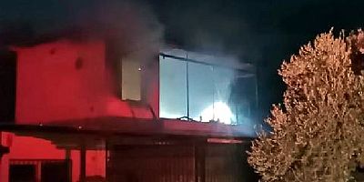 Kızılağaç'ta  elektrikli ısıtıcı evi yaktı 2 kişi yaralandı