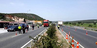 Milas- Yatağan karayolunda ulaşım araçları yol kapatılarak kaçırıldı iddiası