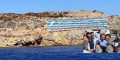 Mitsotakis’ten Bodrum karşısında bayraklı tahrik: Keçi Adası’ndan mesaj verdi “Pserimos, Ege’nin mavisi ile bayrağımızın mavisiyle buluştuğu yer”