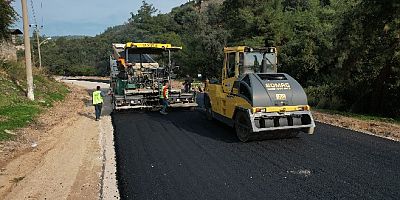 Mümtaz Ataman ve Atatürk Caddeleri’nde asfaltlama çalışmaları başladı
