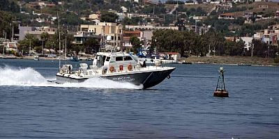 Rodos’taki göçmen operasyonunda Liman görevlisi suç örgütü lideri çıktı