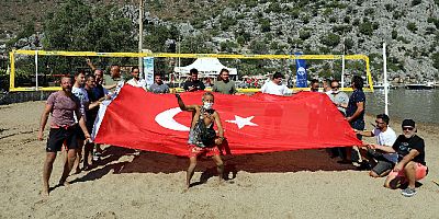 Selimiye’de plaj voleybolu heyecanı başladı