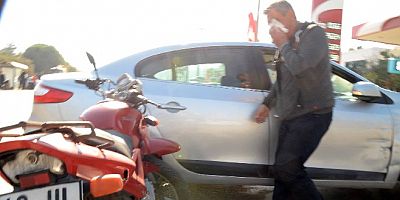 Torba’da motosiklet arabaya çarptı bir yaralı