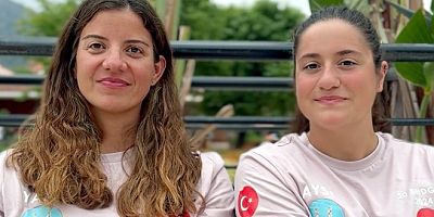 Türk kadın yüzücüler Türkoğlu ve  Altıntaş ABD’de 20 Bridges Swim’de yüzecek