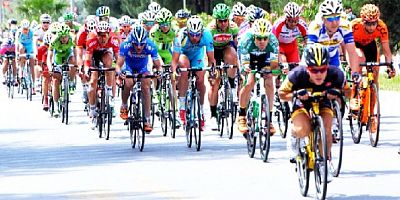 Türkiye Bisiklet Federasyonu Tour of Türkiye için “Sil Baştan” diyor, Uluslararası Bisiklet Birliği-UCI ile üç yıllık kontrat imzalıyor