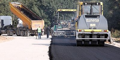 Yokuşbaşı – Kumbahçe arası asfaltlama çalışması devam ediyor