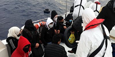 Yunan Sahil Güvenliği 28 göçmeni ölüme itekledi
