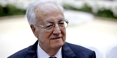 Yunanistan’ın demokrasi kahramanı eski  Cumhurbaşkanı Hristos Sartzetakis yaşamını yitirdi