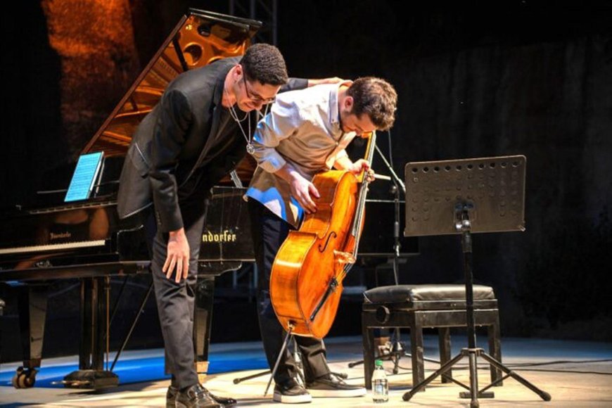 Poyraz Baltacıgil & Cem Esen İkilisi Gümüşlük’te Festivalin Konuğu Oldu
