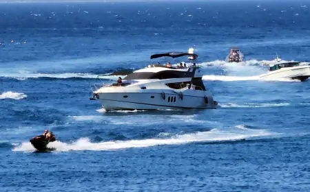 Bodrum koylarında jet ski ve sürat teknesi terörü, facia geliyorum diyor