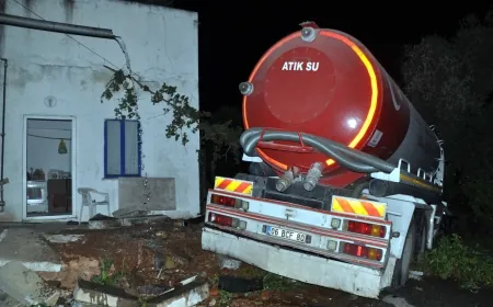 Bodrum’da freni patlayan vidanjör dehşet yaşattı
