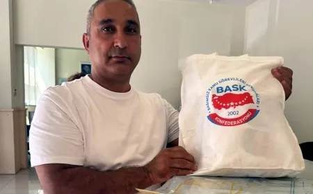 Şehitler için Adalet istedi 72 kefeni Hatay Valisi’ne gönderdi