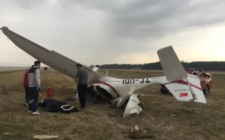 Uçak düştü, iki pilot hayatını kaybetti