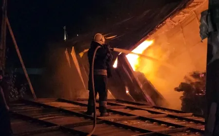 Bodrum’da alevli gece tersane alev alev yandı