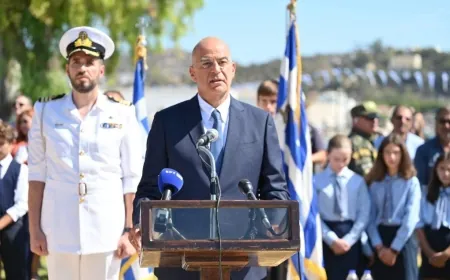 Savunma Bakanı Dendias Bodrum’un karşısından konuştu “Tüm adaların 12 mil karasuları hakkı var”