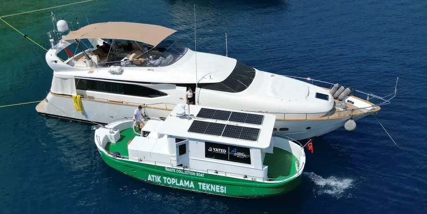 ‘YATED-1’ sıvı atık toplama çalışmalarına Fethiye koylarında devam ediyor