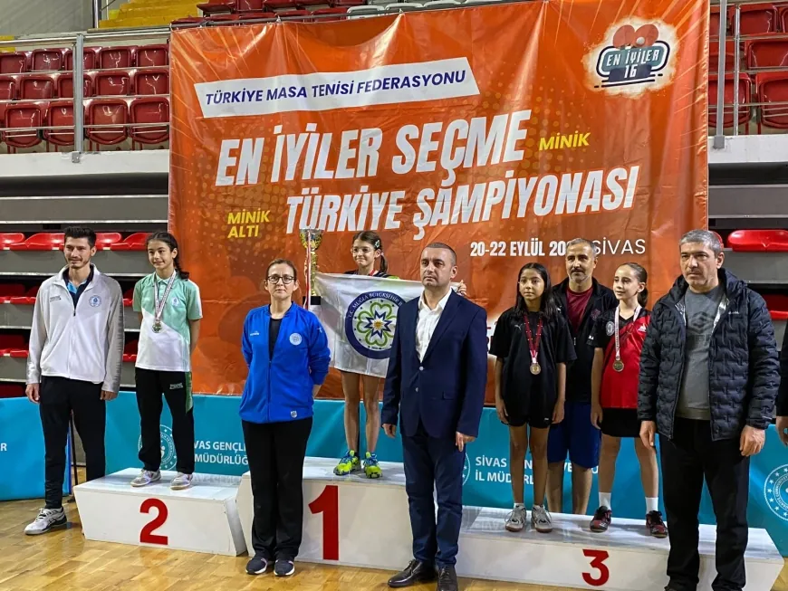 Aybige masa tenisinde Türkiye şampiyonu oldu
